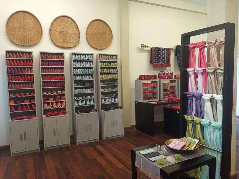 Half-Day: Silk Farm, Senteur Angkor, and Satcha Workshop - How the timing works in real life