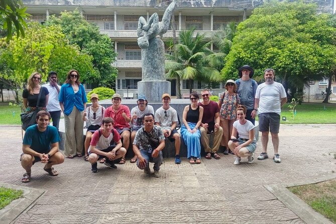 Half-Day Tour of the Killing Field and S21 - Tuol Sleng and the prison known as S21