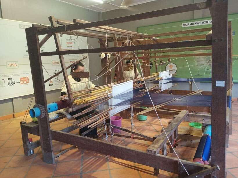 Half Day Trip: Silk Farm, Satcha, and Senteur d'Angkor Tour - Why this craft tour is worth your morning