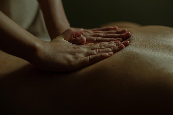 Head, Back and Shoulder Massage in Phnom Penh - Arriving at Bodia Spa Riverside