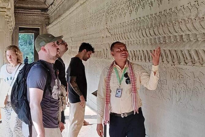 Intercity Transfer (Siem Reap to Sihanoukville) - Booking, cancellation, and small practical details
