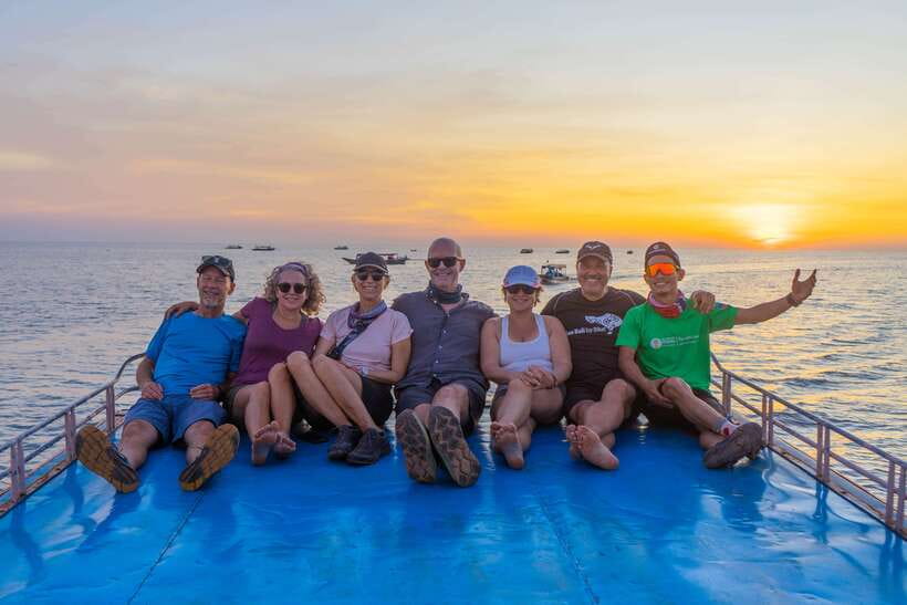 Kampong Phluk: Floating Village Sunset Bike Tour or E-Bike - Seeing schools, a market, and a pagoda by boat