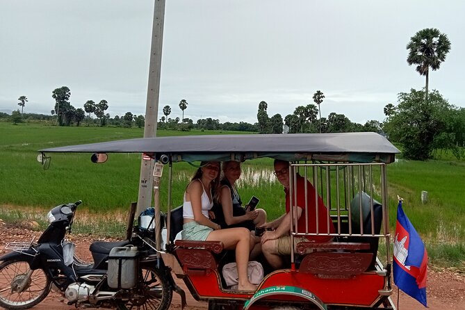 Kampot/Cambodia pepper farm . Cave. lake. Kep Crab market & more. - Kampot’s salt fields in a 45-minute visit