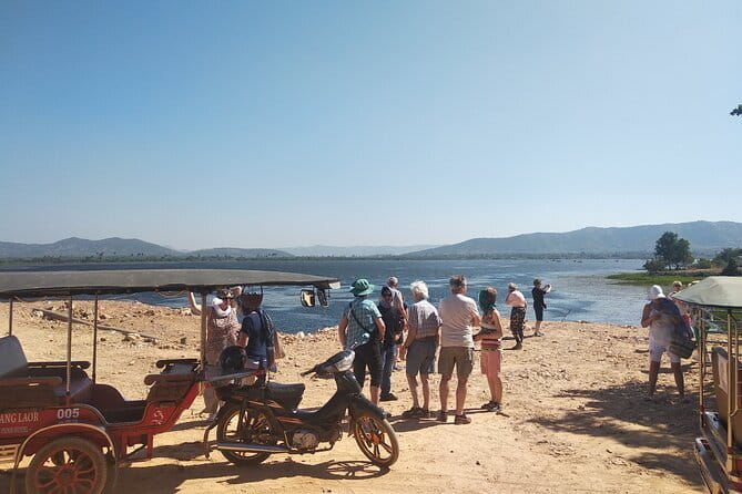 Kampot Classic Tour & Kayaking at the Green Cathedral with lunch - Secret Lake and the story behind the reservoir