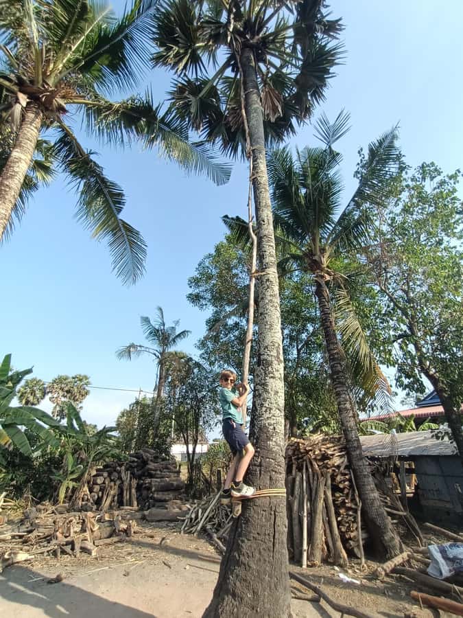 Kampot Countryside include Pepper farm, Salt field & Lake - La Plantation, where pepper becomes more than a souvenir