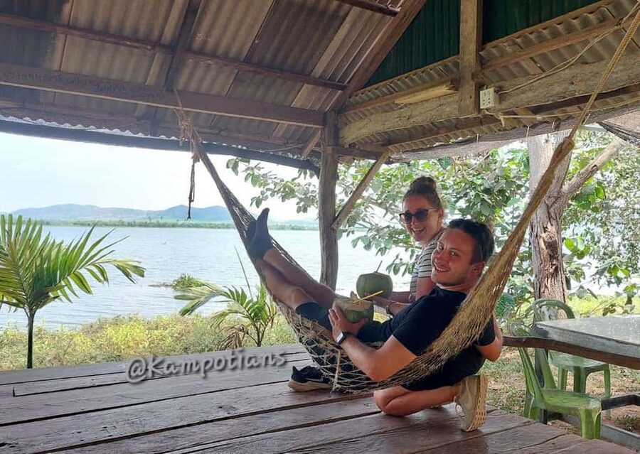 Kampot: Pepper Farm Tours, Salt, Lake & Phnom Chhngok Temple - La Plantation and the pepper tasting