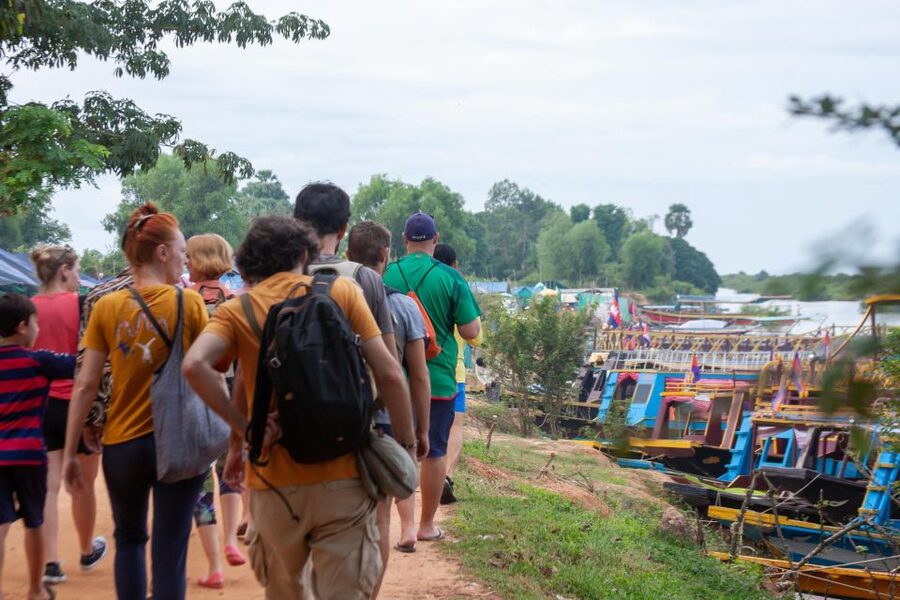 Kayaking & Floating Village in Siem Reap - Lake views, timing, and the sunset question