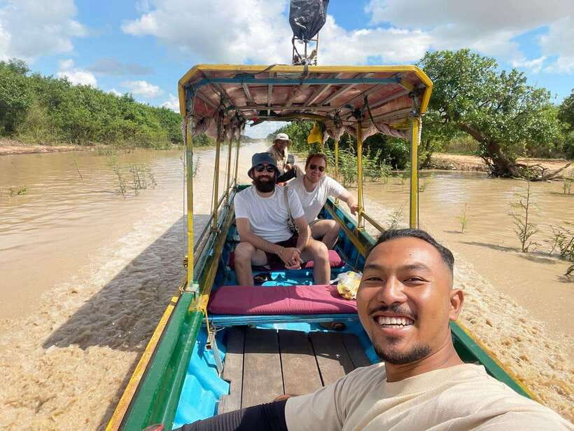 Kayaking & Floating Village in Siem Reap - Who will enjoy this most