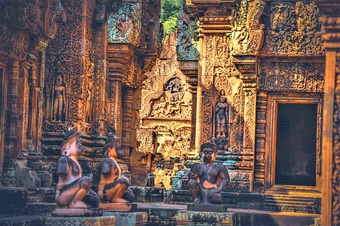 Kbal Spean Trekking Tour with Banteay Srei and Landmine Museum - Banteay Samre: a quiet finish after a full day