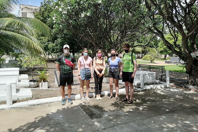 Killing field and Toul Sleng genocide museum Tour - Tuol Sleng: from schoolrooms to S-21