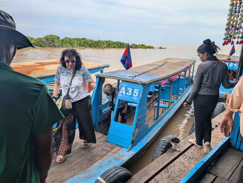 Kompong Kleang Floating Village Guide Tour from Siem Reap - Booking details worth knowing