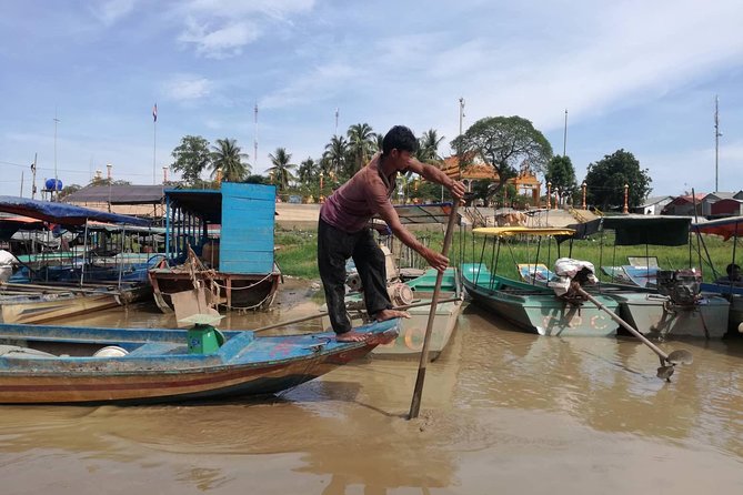 Kompong Kleang Floating Village on the Tonle Sap Lake - Seeing a village shaped by Tonle Sap
