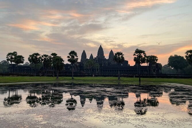 Kulen Mountain Beng Mealea and Tonle Sap Tour in Siem Reap - Life on the water at Kampong Phluk