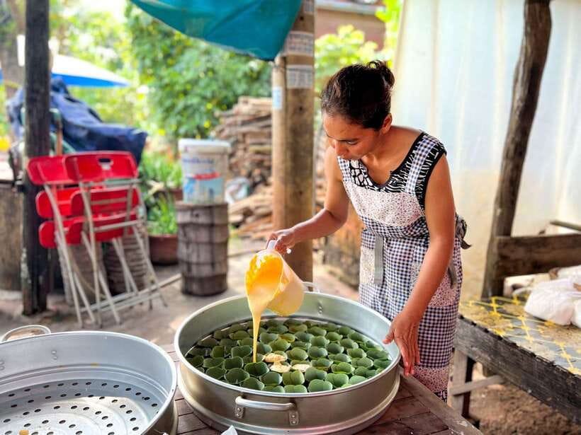 Kulen Mountain Day Trip with Picnic & Kulen Elephant Forest - A waterfall lunch with grilled chicken and fruit