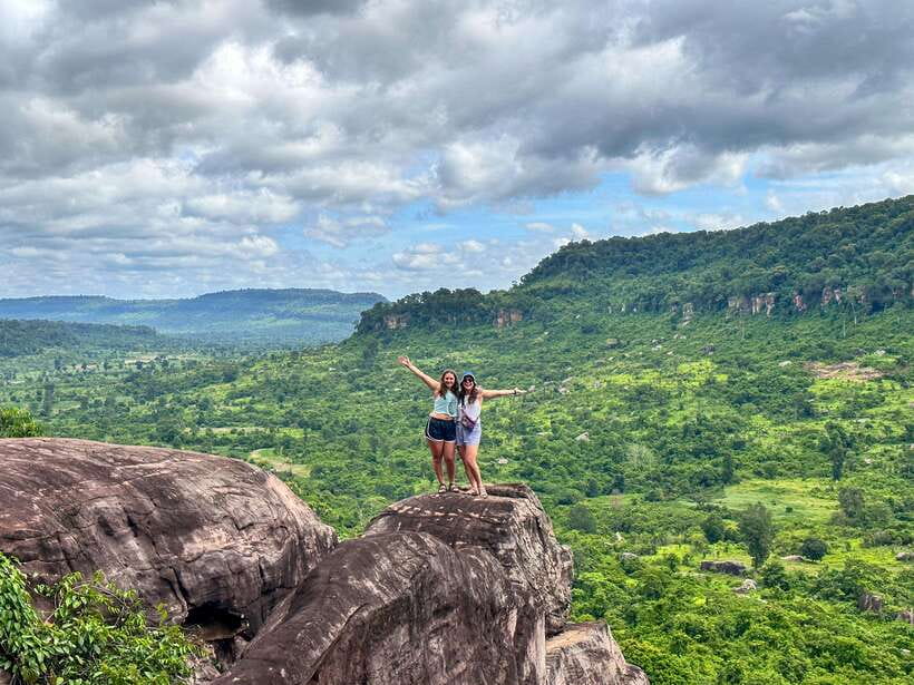 Kulen Mountain: Small-Group Tour and Picnic lunch - Preah Dak and the taste of palm sugar