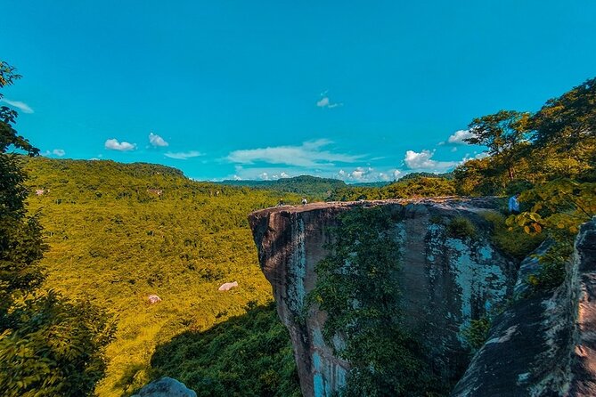 Kulen Waterfall & 1000 Linga River Small-Group Tours - What the guide adds to the day