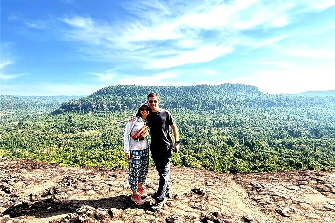 Kulen Waterfall and Banteay Srei -Lady Temple - Key points at a glance