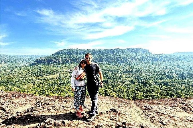Kulen Waterfall and Banteay Srei -Lady Temple - Who should book this experience