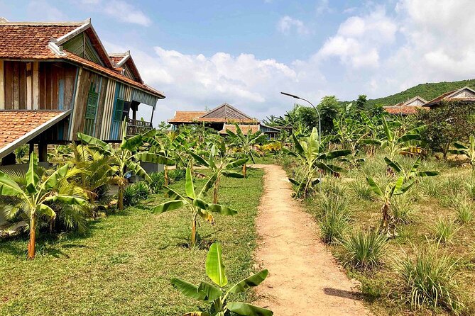 La Plantation tour (discovering Kampot Pepper) + Lunch - Why Kampot pepper is worth a farm visit