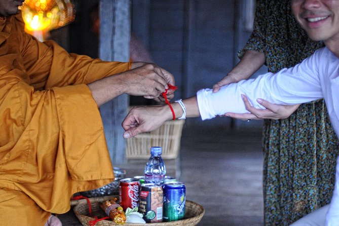 Monk Blessing Ceremony in Siem Reap - Chanting, Holy Water, and the Monk’s Blessing