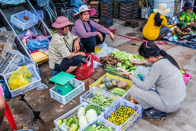 Morning Cooking Class and Market Tour in Siem Reap - 9:30 a.m. pickup and the tuk-tuk ride to the market