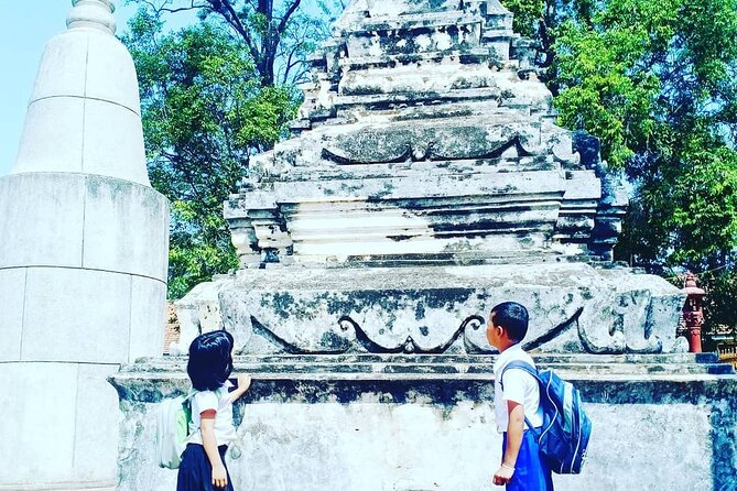 Morning Tour,Ak Phnom temple,Rice wine,Rice Paper, killing Field - Who will get the most from this $20 tour