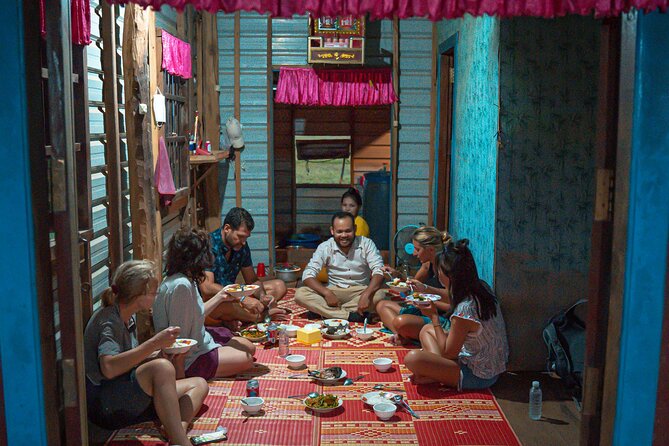 Old Siem Reap Sunset Food Tour by Tuk-tuk - Phnom Krom and dinner at a stilted family home