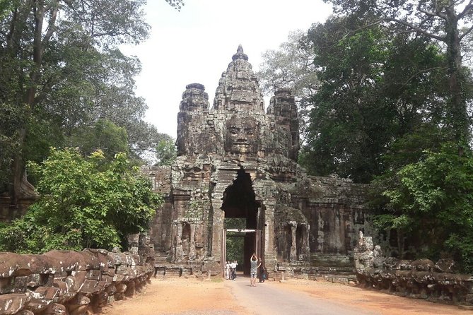 One day Angkor temple tour with private driver - Transport, comfort, and the value of a careful driver