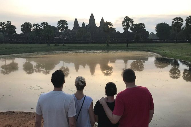 One Day tour with sunrise in car with A/C or Van & Guide. - A practical start from Siem Reap at 5 am