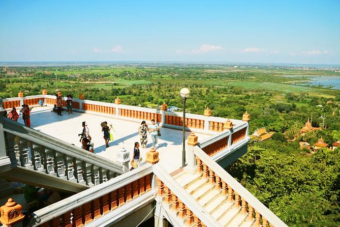 Oudong and Koh Chen Island - Full Day Cruise & Tour with English speaking guide - Key points to know before booking