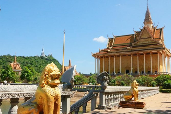 Oudong and Koh Chen Island - Full Day Cruise & Tour with English speaking guide - Leaving Phnom Penh by boat at 7:30 a.m.