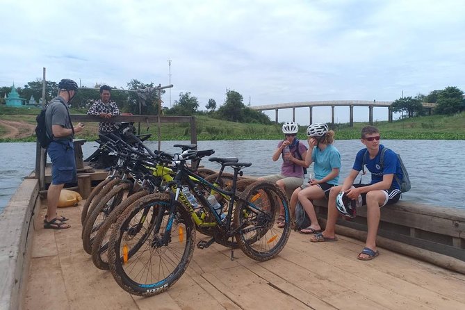 Oudong Mountain And Floating Village Cycle Tour - Floating villages and wetland country