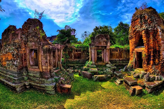 Phnom Chisor & Tonle Bati Private Tours from Phnom Penh - Neang Khmau, a popular Takeo landmark