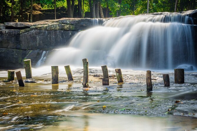 Phnom Kulen Waterfall National Park from Siem Reap - Preah Ang Thom and the reclining Buddha
