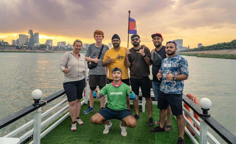 Phnom Penh: Bike & Boat Tour / E-Bike Available - Why this route works so well in Phnom Penh