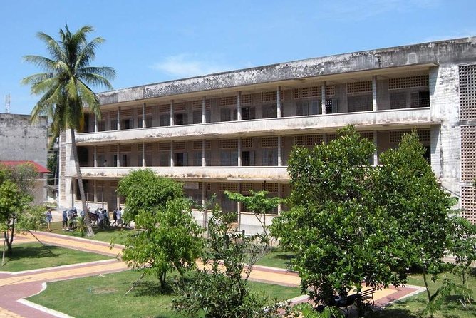 Phnom Penh City Tour, Silver Pagoda, Genocide Museum, Killing Fields - Choeung Ek: the quiet grounds called the Killing Fields