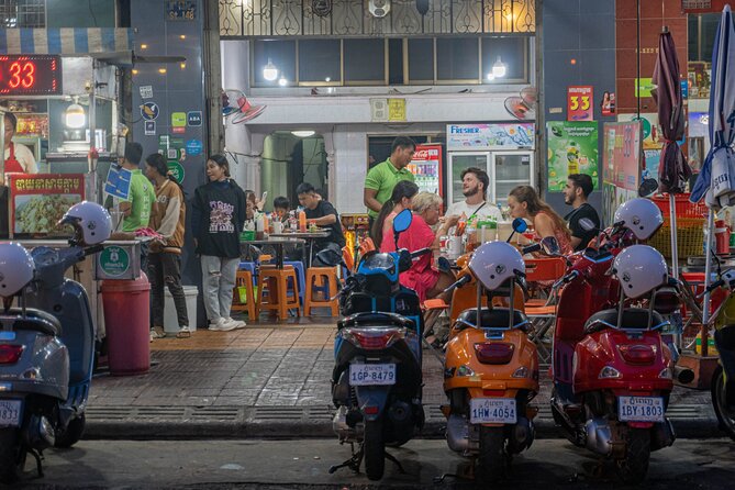 Phnom Penh Evening Foodie Vespa Tour / Tuk Tuk Available - Riding by Vespa, with a tuk tuk alternative