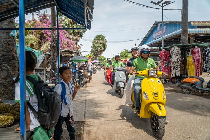 Phnom Penh Silk Island Vespa Tour / Tuk Tuk Available - What the Vespa ride feels like