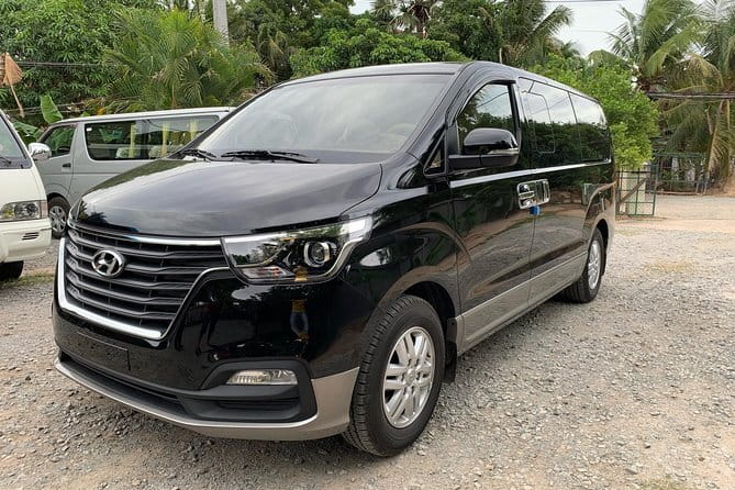 Phnom Penh to Sihanoukville by Private Car or Minivan - Stops for comfort and photographs