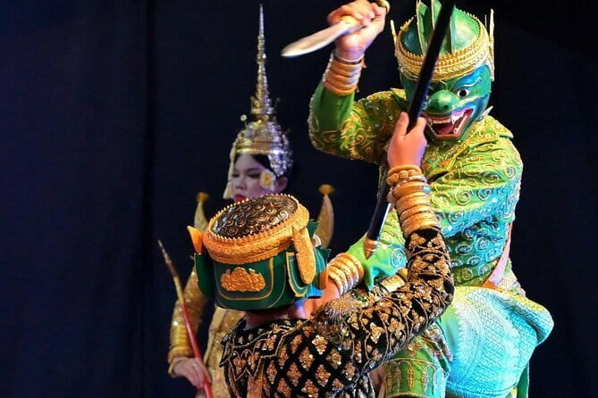 Phnom Penh Unique Classical Dance Show Every Saturday &Sunday - Who Will Enjoy This Most