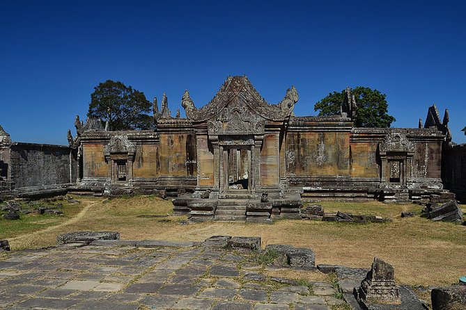 Preah Vihear, Koh Ker & Beng Mealea Tour - The early road to Preah Vihear