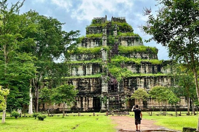 Preah Vihear temple - Koh Ker & Other temple with Small Group - What the guide adds to the day