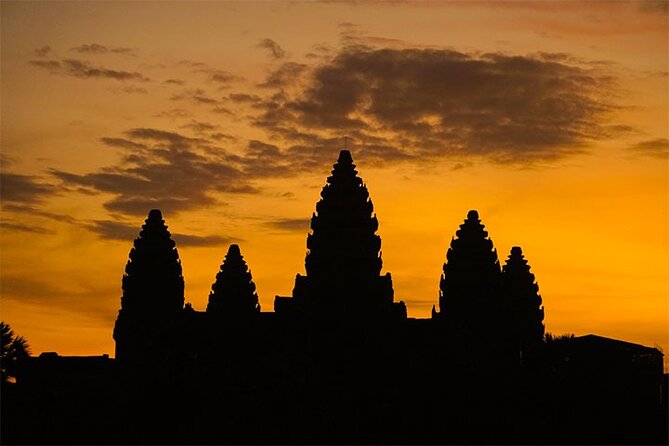 Private Angkor Sunrise Bayon Ta Prohm Bonteay Srie Vip Tour - Why the 4:40 am start matters