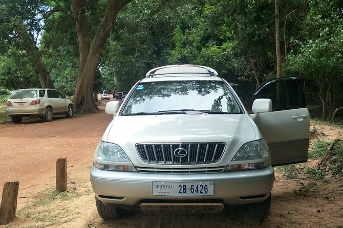 Private Angkor Sunrise & Major Temples Tour by English Speaking SUV Car Driver - Angkor Thom is a full temple district, not one building
