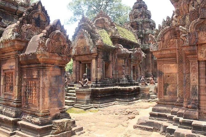 Private Banteay Srei and 4 Temples Guided Tour - What the private format changes