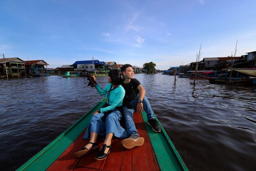 Private Beng Mealea and Floating Village Tour with Sunset - Sunset through mangroves and across Tonle Sap