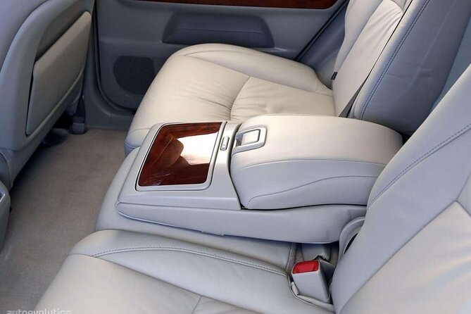 Private Car services from Siem Reap to Phnom Penh - Breaks, snacks, and roadside stops