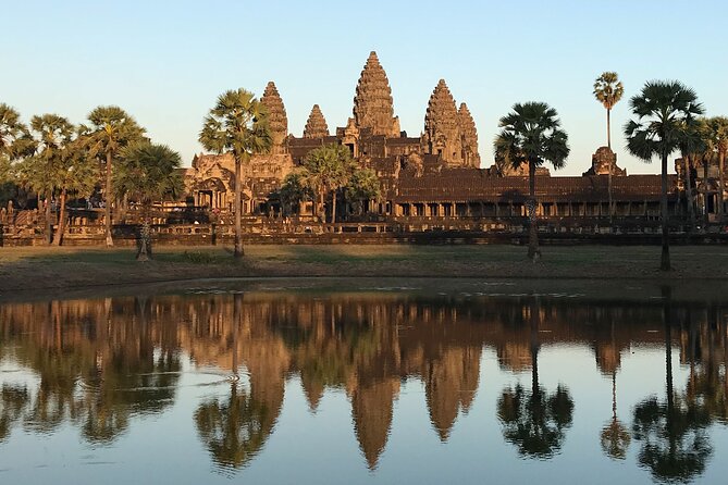 Private Guided Angkor Wat Tour by Lady Tuk Tuk with Monk Blessing - Two hours at Angkor Wat