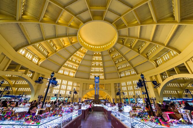 Private Half-Day Tour of Phnom Penh's Traditional Markets - How the Guide Shapes the Experience
