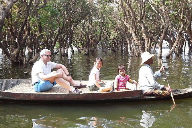 Private Half-Day Tour to Kampong Phluk Flooded Forest and Floating Villages - What the private format really adds